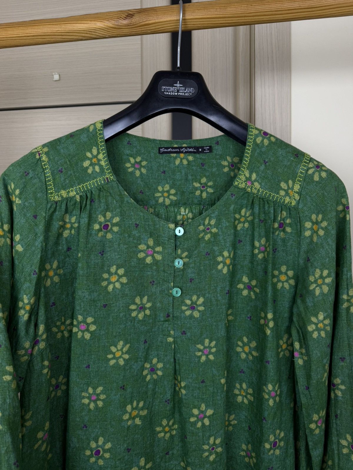 Gudrun Sjoden gudrun sjöden green linen flower print tunic blouses shirt Size M / US 6-8 / IT 42-44 - 4 Thumbnail