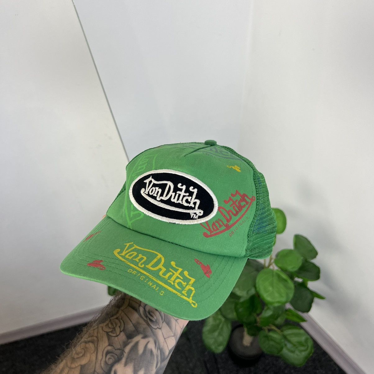 Von Dutch Vintage Y2K Von Dutch Big Logo Trucker Cap Japanese Style Size ONE SIZE - 1 Thumbnail