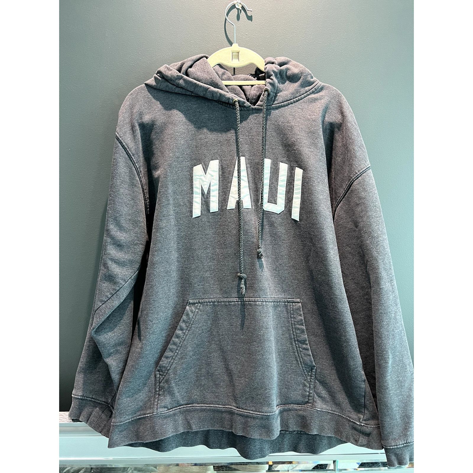 Maui Jim Large Comfortable Gray MAUI Hoodie (EXCELLENT) Size US L / EU 52-54 / 3 - 1 Thumbnail