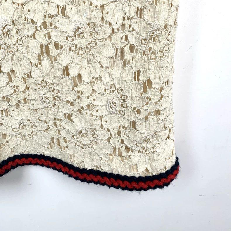 Gucci GucciDouble G pearl buckle beige lace small fragrance dress Size S / US 4 / IT 40 - 4 Thumbnail