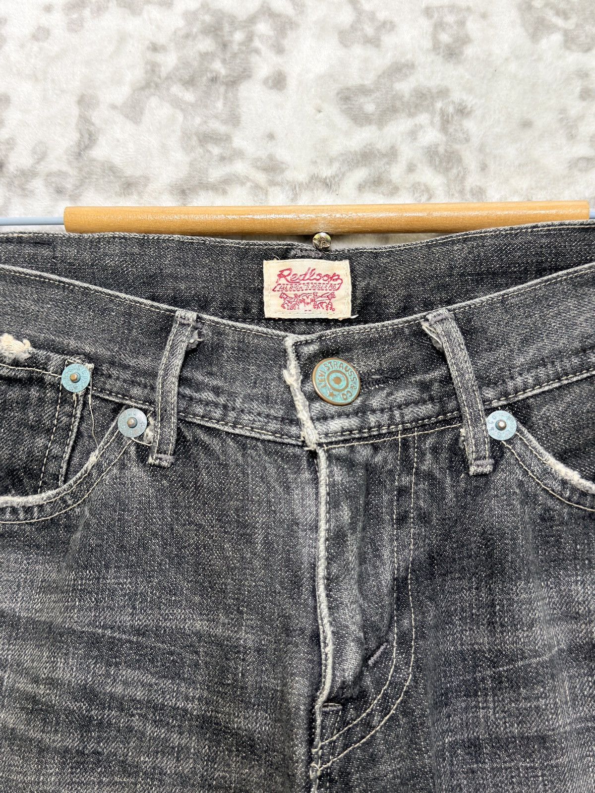 Levi's Vintage Levi’s Redloop Flare Y2K Bootcut Women Denim Size US 29 - 9 Thumbnail