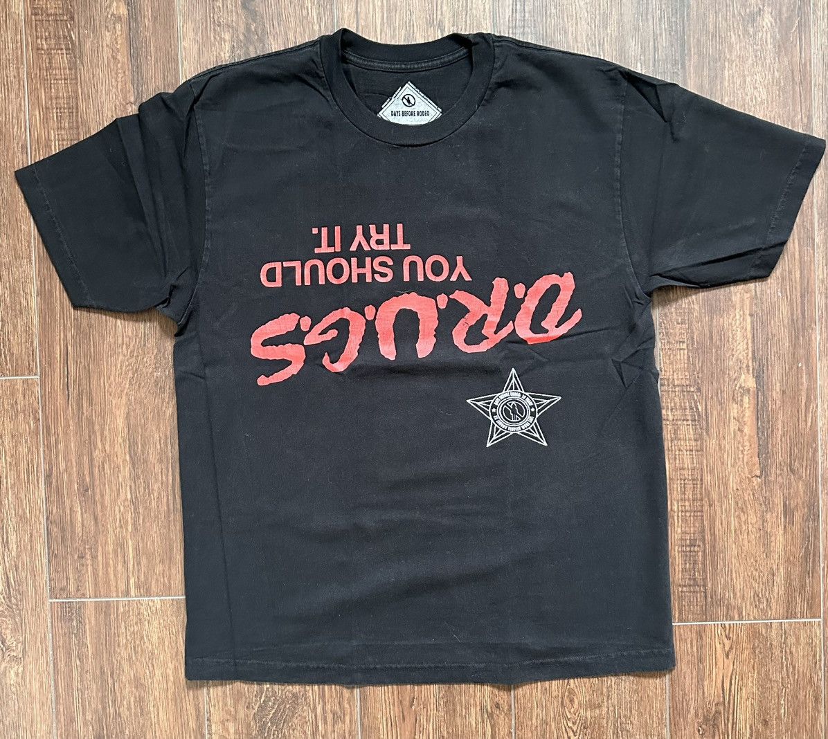 Travis Scott Travis scott days before rodeo 10 year Size US L / EU 52-54 / 3 - 1 Thumbnail