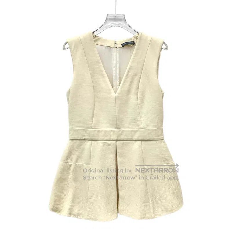 Alexander McQueen Alexander Mcqueen Beige wool V-neck sleeveless dress Size S / US 4 / IT 40 - 1 Thumbnail