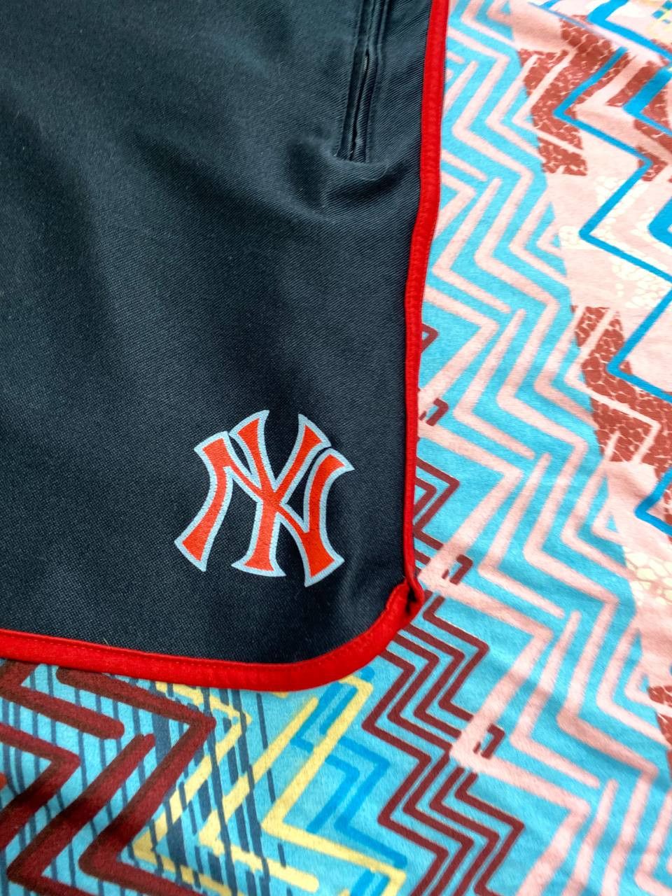Majestic shorts big logo streetwear Vintage Y2K Majestic Size US 32 / EU 48 - 5 Thumbnail