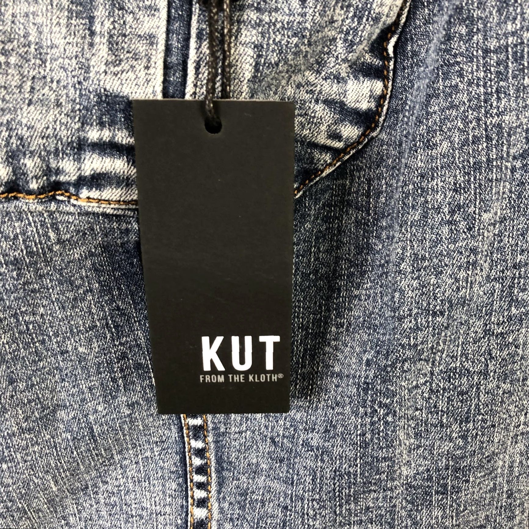 Vintage KUT from the Kloth Denim Jacket Womens 1X Blue Raw Hem Button Front KJ0314MB1-3 Jacket Adult Womens Blue Denim Short Jacket Size XL / US 12-14 / IT 48-50 - 5 Thumbnail