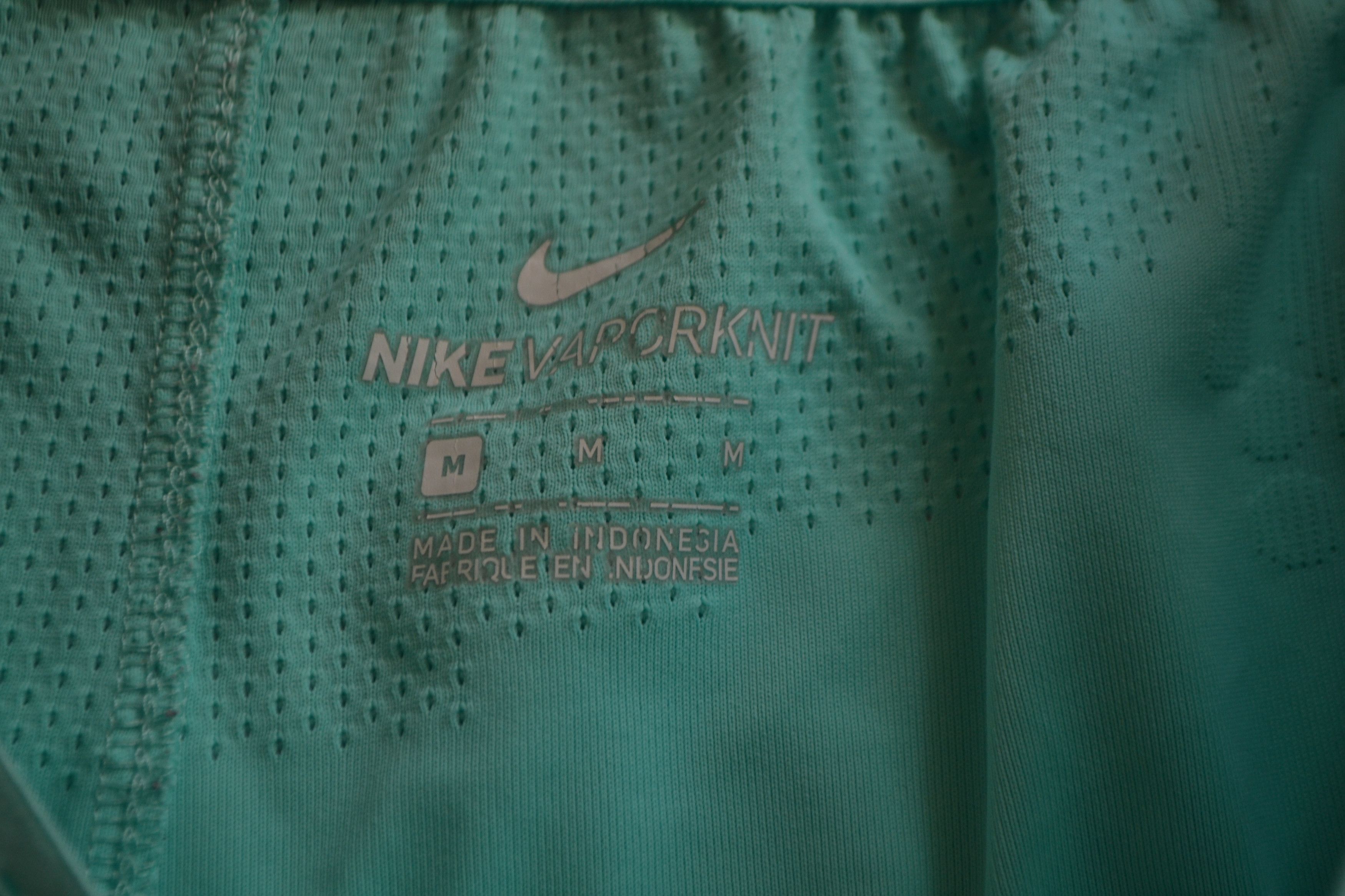 Nike Liverpool Authentic Vaporknit 2020 2021 Football Shorts Away Size US 32 / EU 48 - 3 Thumbnail