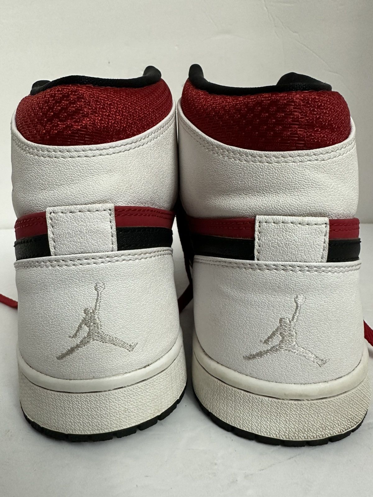 Nike Air Jordan 1 Retro Mid Size US 10.5 / EU 43-44 - 8 Thumbnail