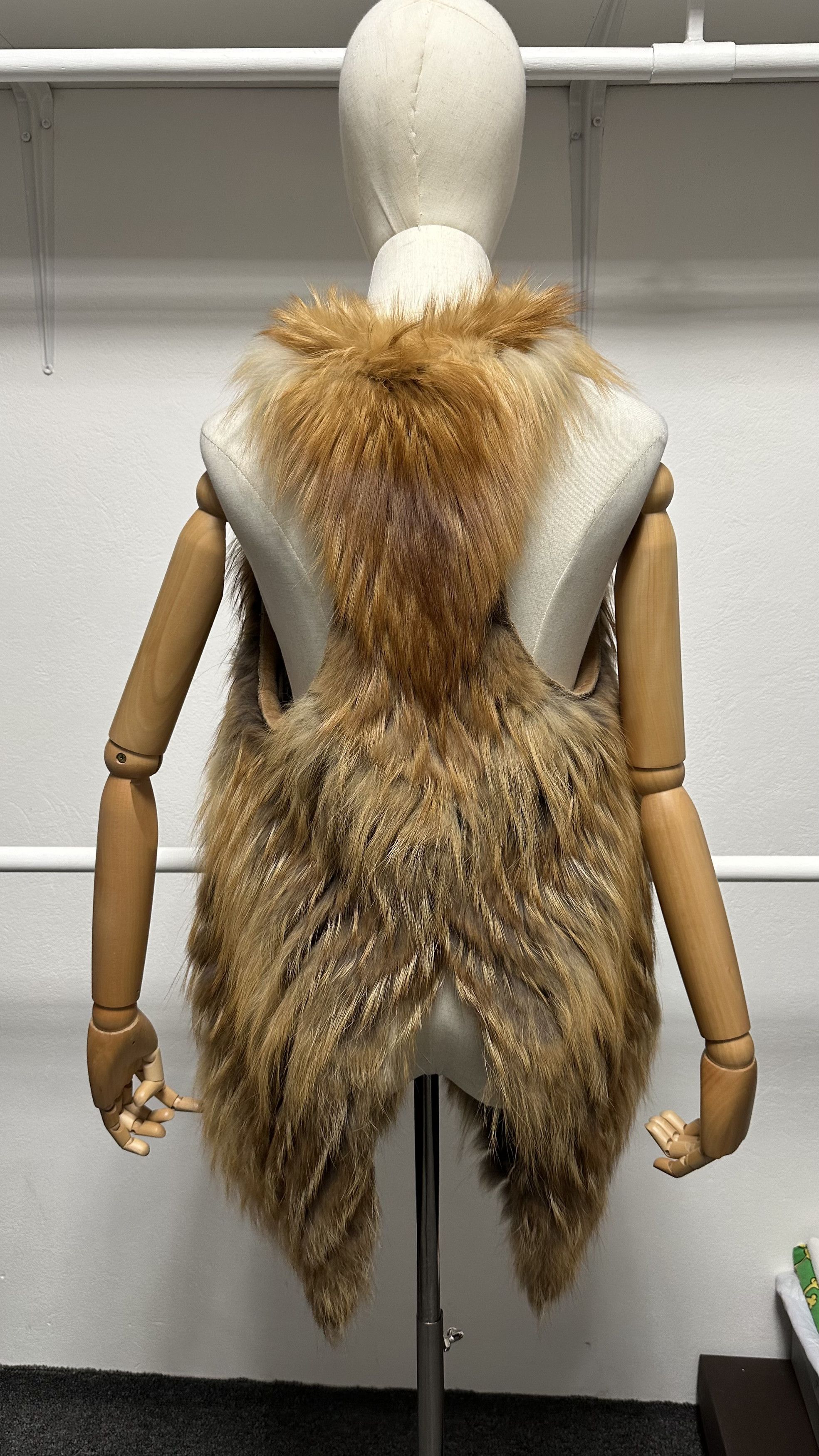 Roberto Cavalli Roberto Cavalli Women's Alopex Lagopus Fur Vest Size 40 Size S / US 4 / IT 40 - 10 Thumbnail