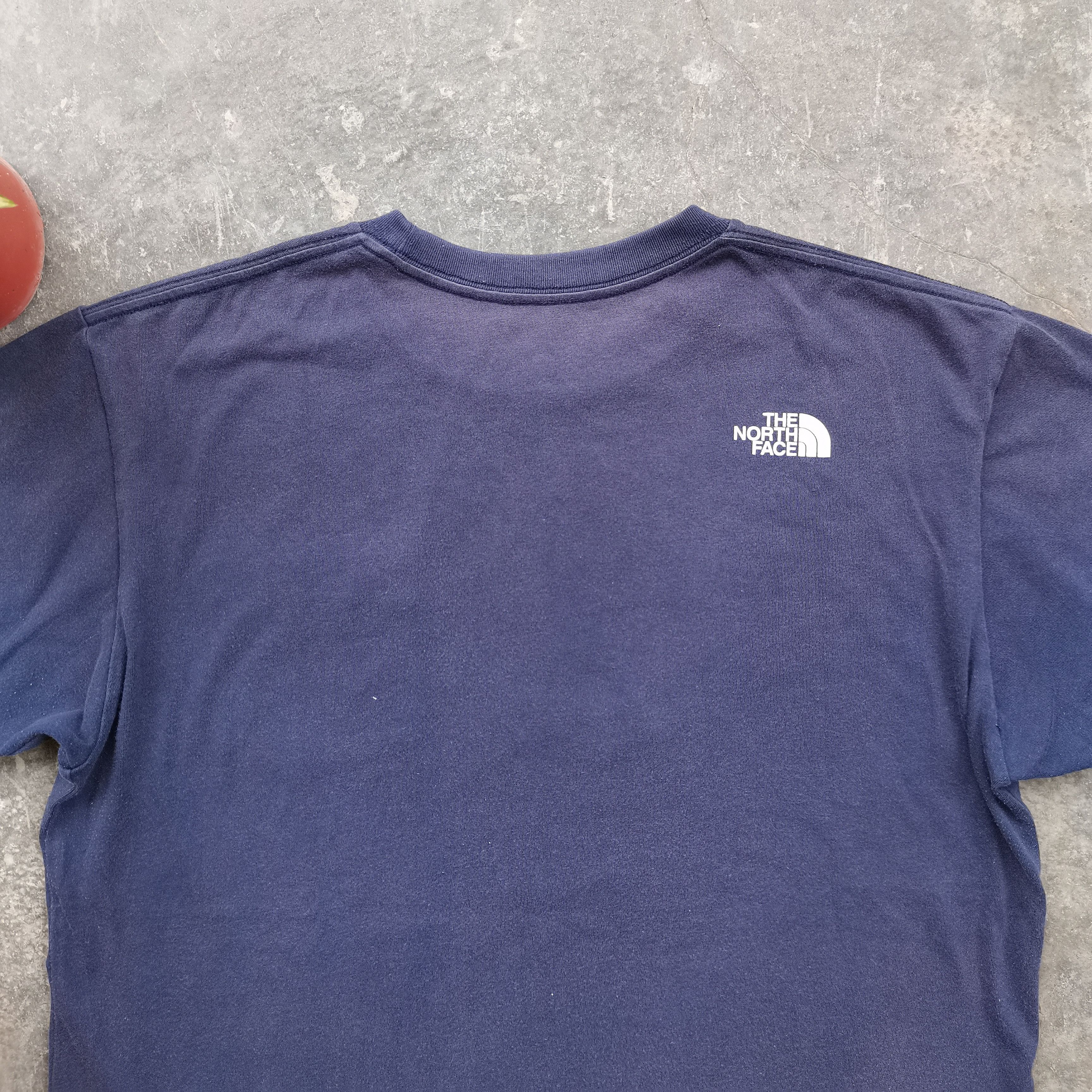The North Face × Vintage Vintage THE NORTH FACE Single Pocket Tshirt Size US L / EU 52-54 / 3 - 5 Thumbnail