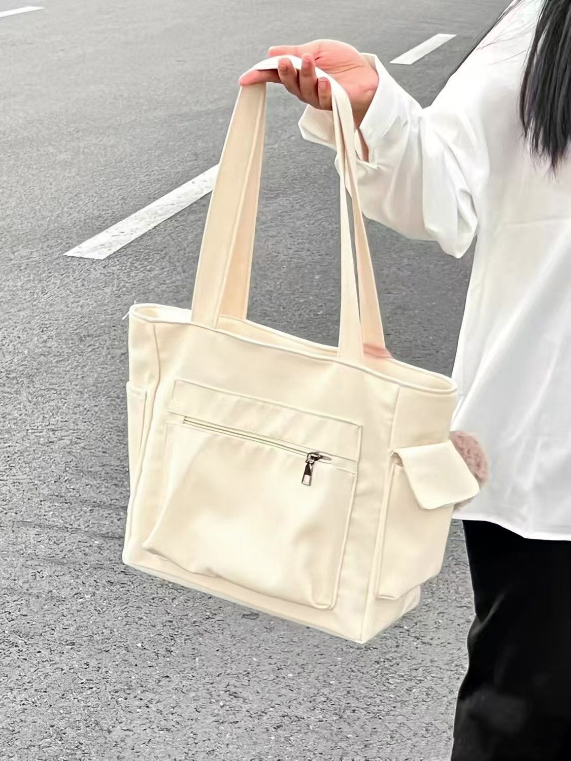 Vintage Crossbody Single Shoulder Underarm Bag in White, Women's