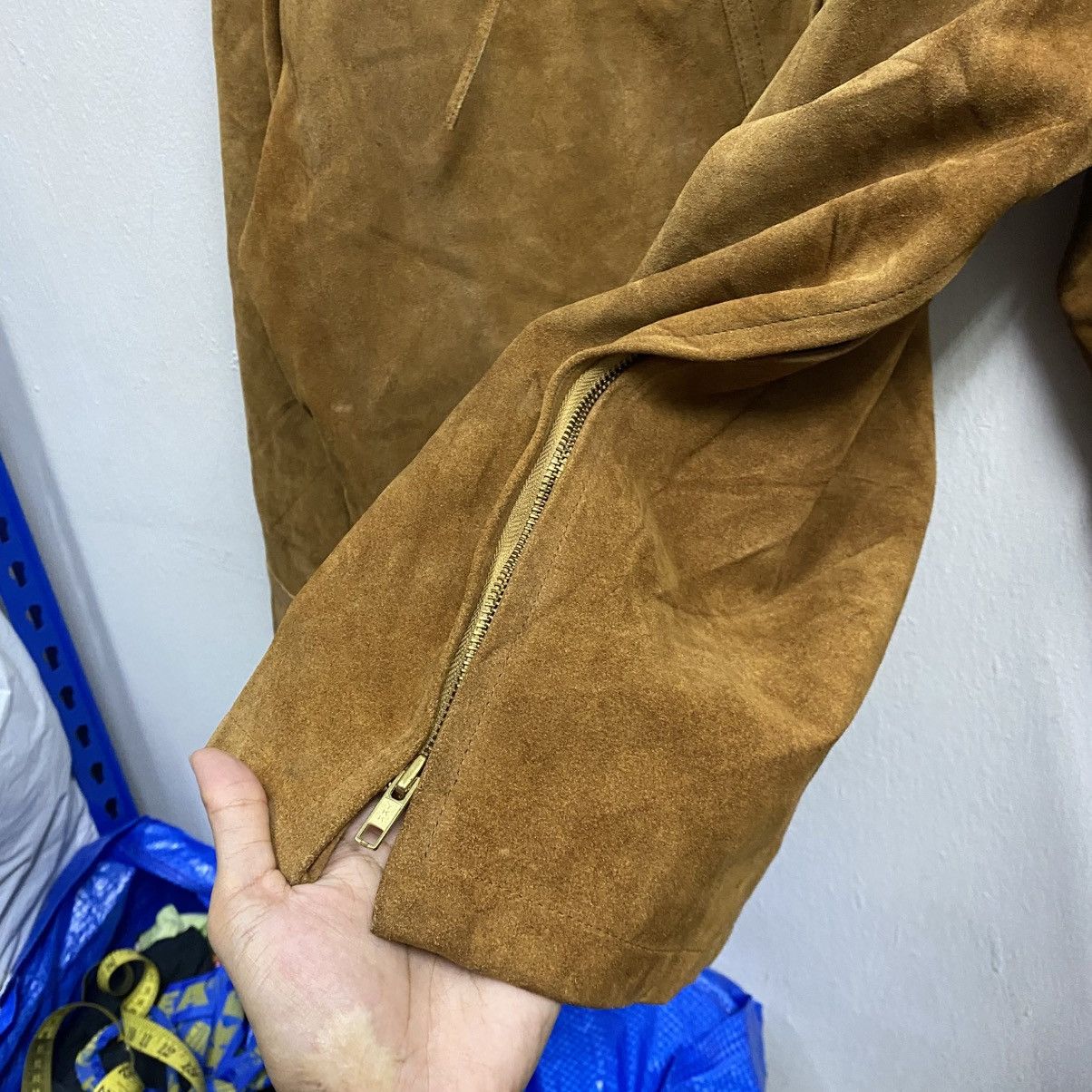 Japanese Brand Vintage Acoustic Japan Pull Over Single Layer Suede Leather Size US L / EU 52-54 / 3 - 8 Thumbnail
