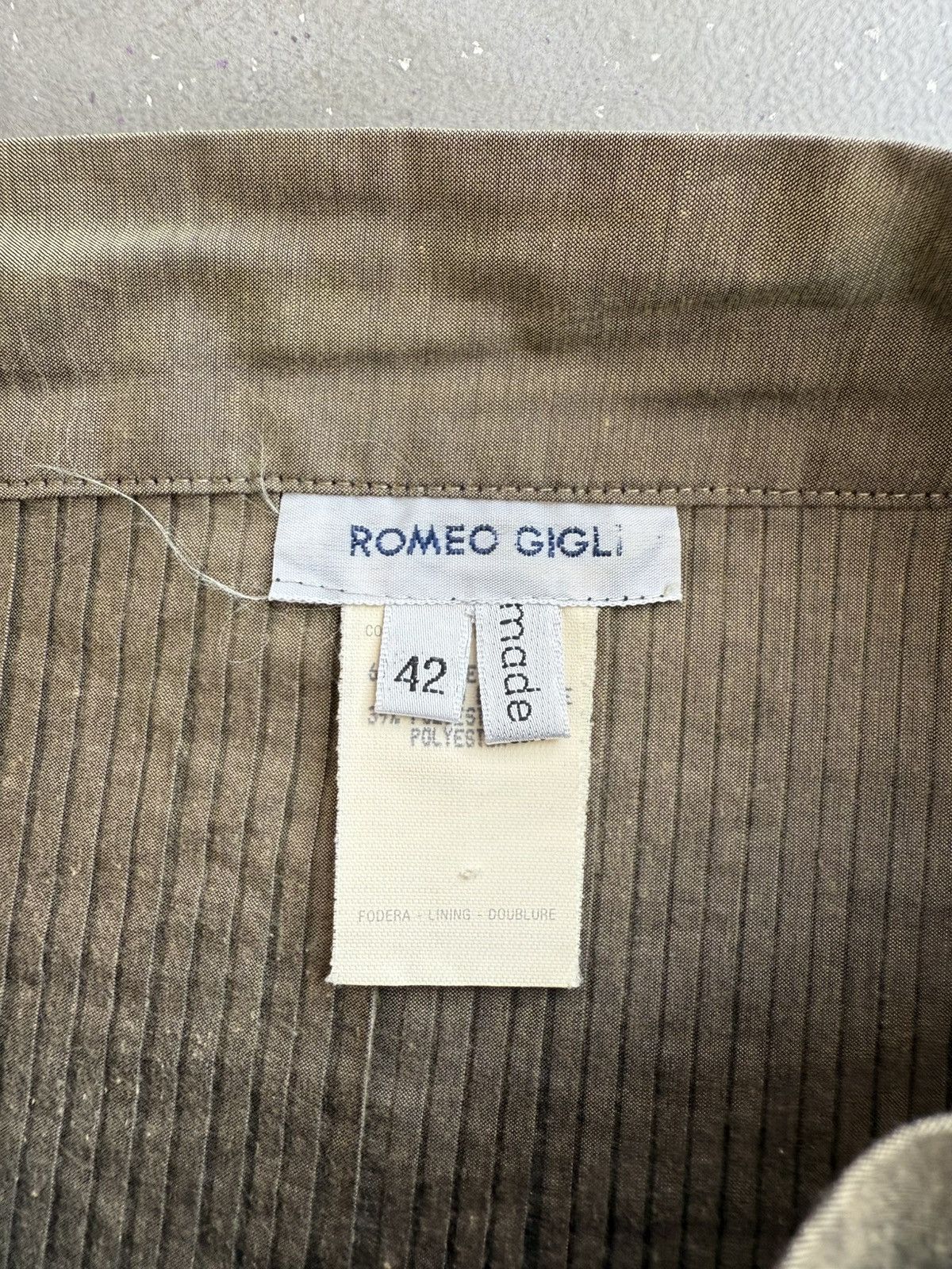 Romeo Gigli Romeo Gigli Pleated Skirt Size 28" / US 6 / IT 42 - 4 Thumbnail
