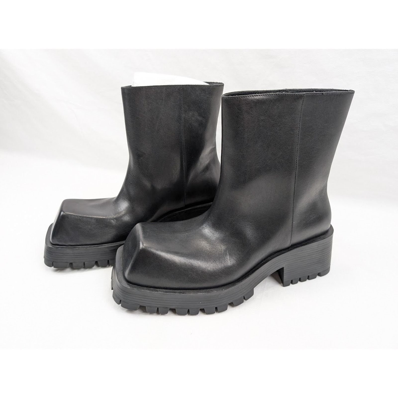 Balenciaga o1rshd1 Calfskin Trooper Bootie in Black Size US 10 / EU 43 - 13 Thumbnail