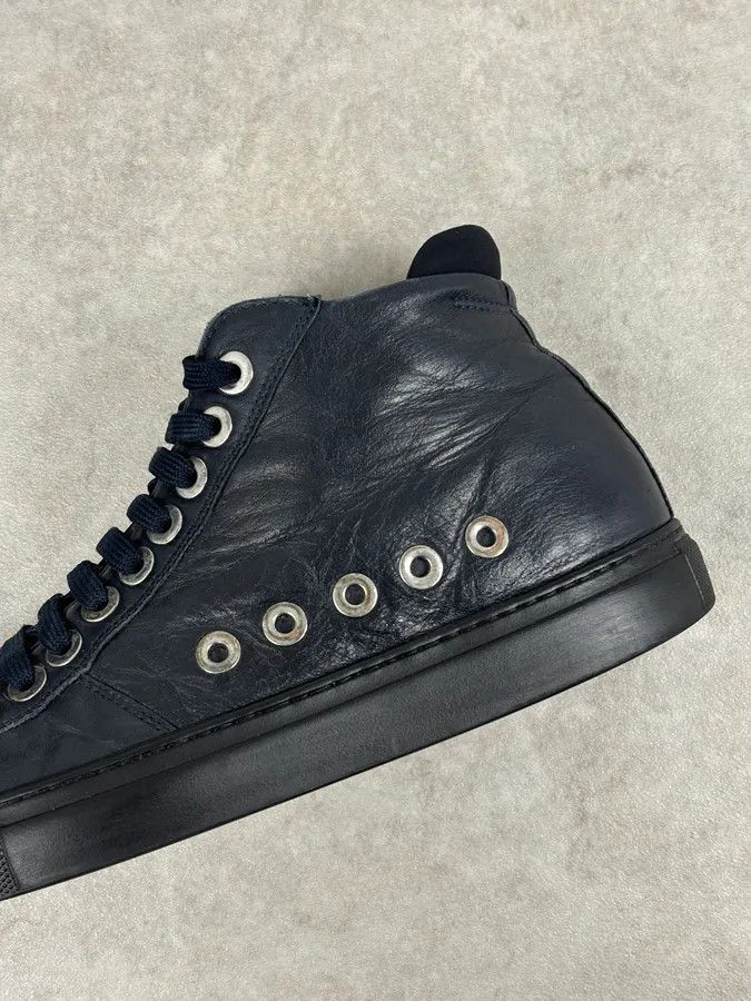 Vintage Cesare Paciotti Navy Eyelet Leather High Sneakers Size US 7 / EU 40 - 10 Thumbnail