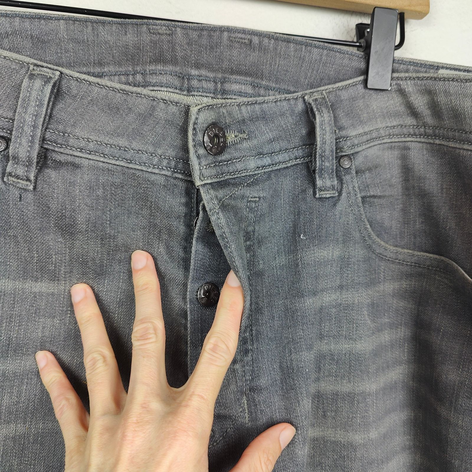 Diesel Diesel Safado Jeans Mens 36x32 Gray Slim Straight Leg Cotton Size US 36 / EU 52 - 4 Thumbnail