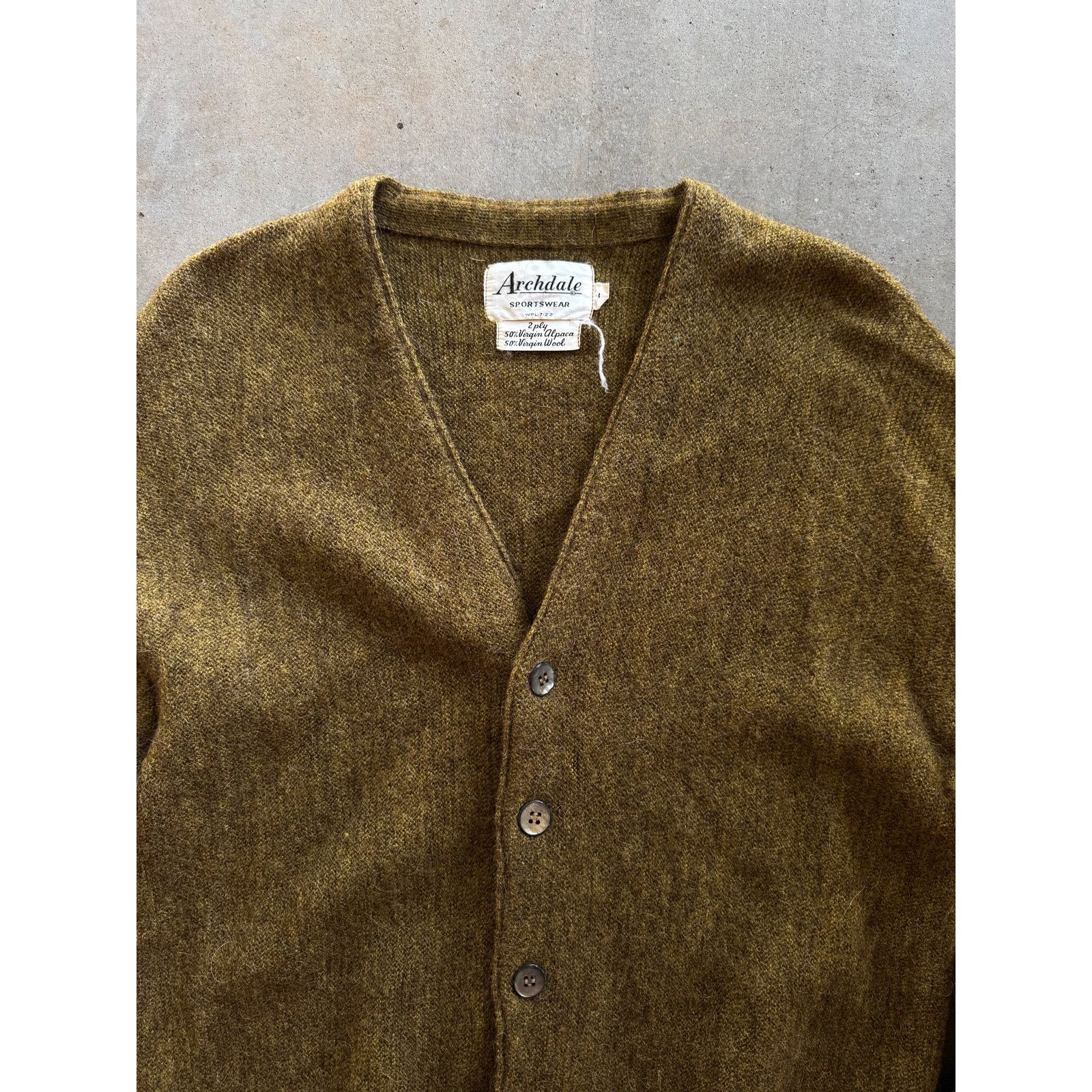 Vintage 1970s Archdale Sportswear Wool/Alpaca Cardigan Size L Size L / US 10 / IT 46 - 2 Thumbnail