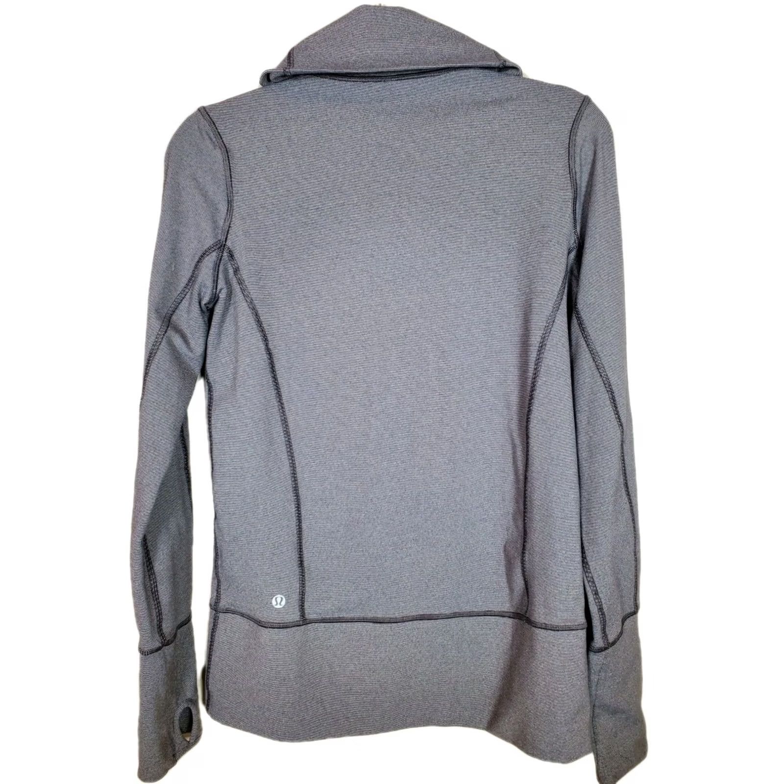 Lululemon Lululemon Jacket In Stride Full Zip High Neck Wee Stripe Gray 8 Women's Size M / US 6-8 / IT 42-44 - 3 Thumbnail