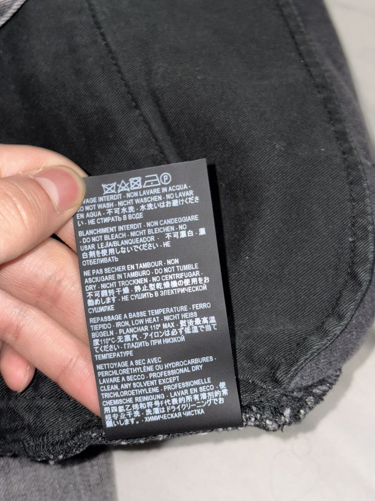 Saint Laurent Paris Saint Laurent Paris D02 Jeans Denim distressed whiskered vtg Size US 34 / EU 50 - 9 Thumbnail