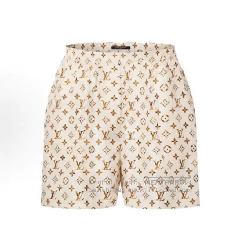 Louis Vuitton Louis Vuitton Yellow Patterned Women's Shorts . Size 28" / US 6 / IT 42 - 1 Thumbnail