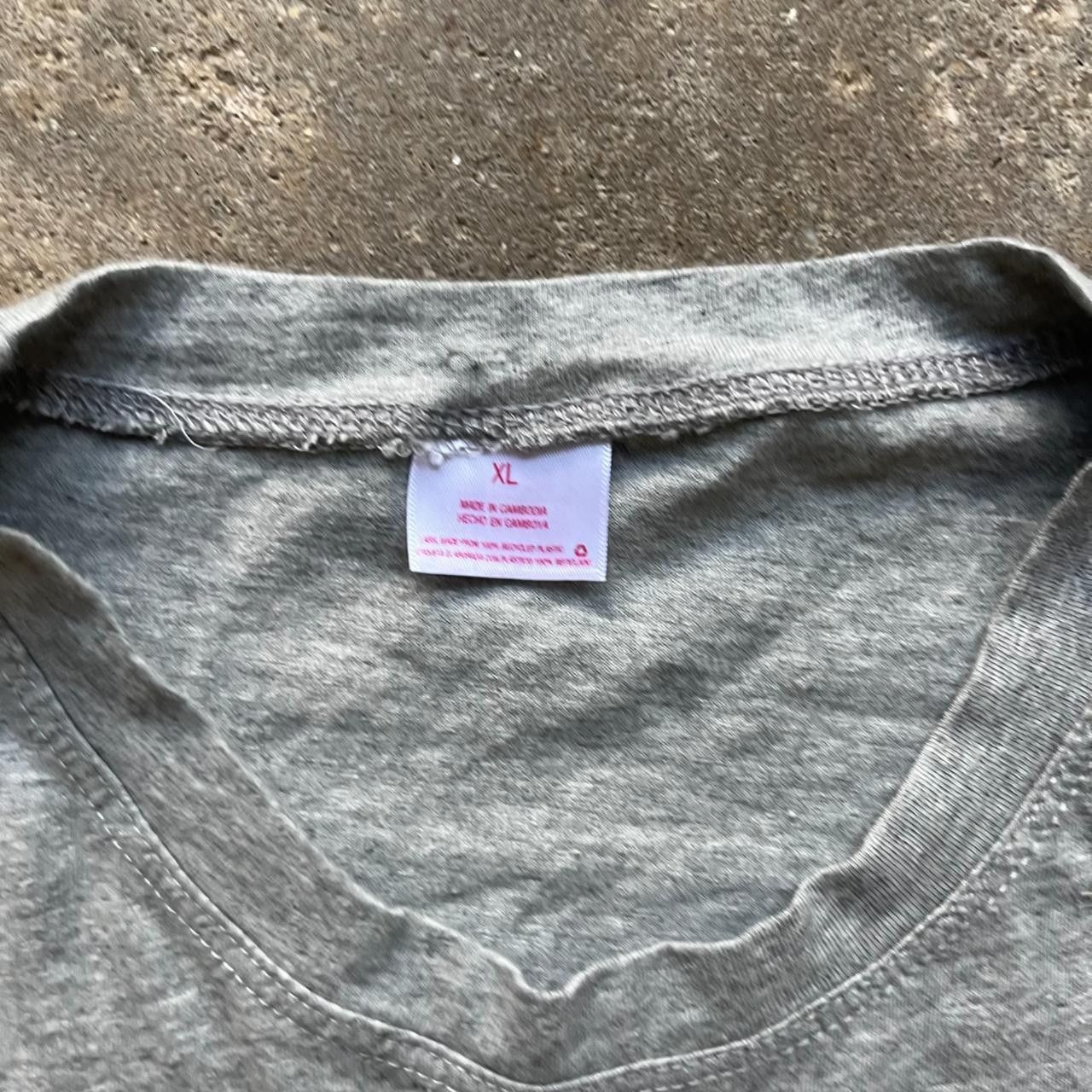 Other Beautiful gold embroidered T-shirt. Size US XL / EU 56 / 4 - 4 Thumbnail