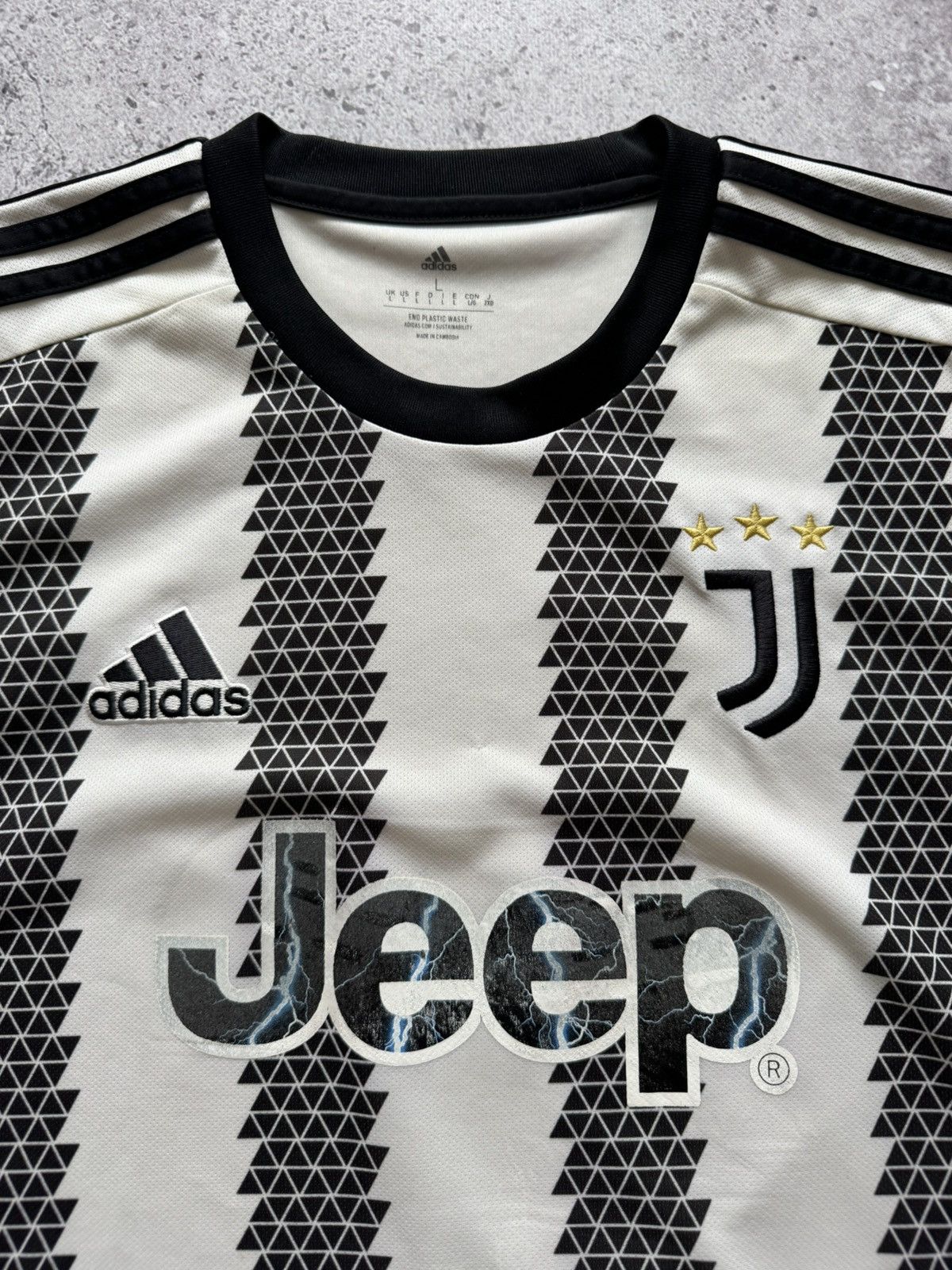 Adidas 🔥ADIDAS JUVENTUS 2022/23 HOME FOOTBALL KIT SOCCER JERSEY Size US L / EU 52-54 / 3 - 3 Thumbnail