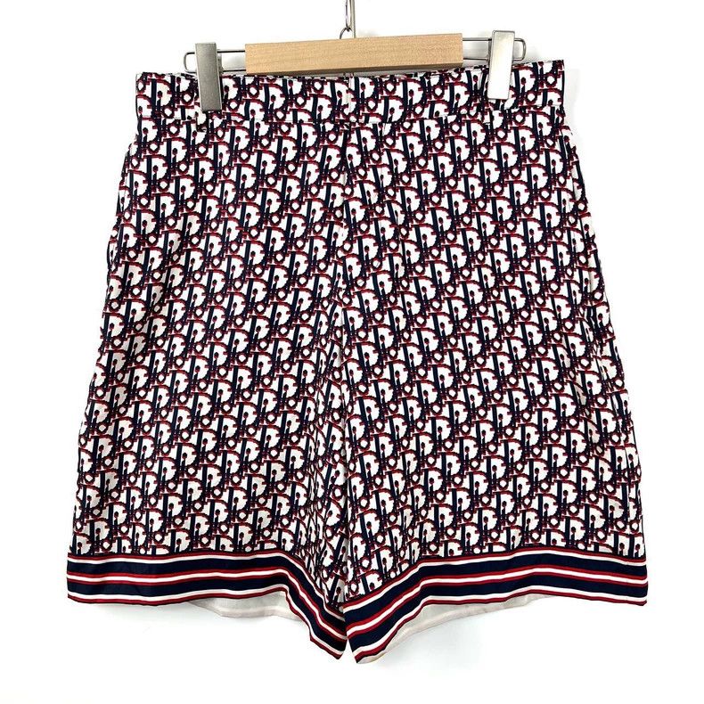 Dior Dior Classic old flower full logo silk shorts 2505-Nextarro Size US 30 / EU 46 - 1 Thumbnail