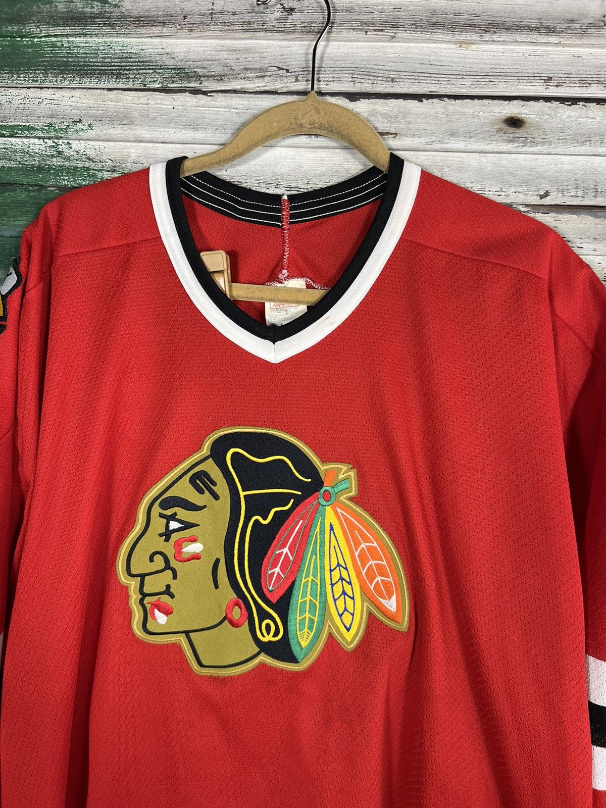 NHL × Vintage Vintage Chicago Blackhawks Hockey Jersey Size US XL / EU 56 / 4 - 4 Thumbnail
