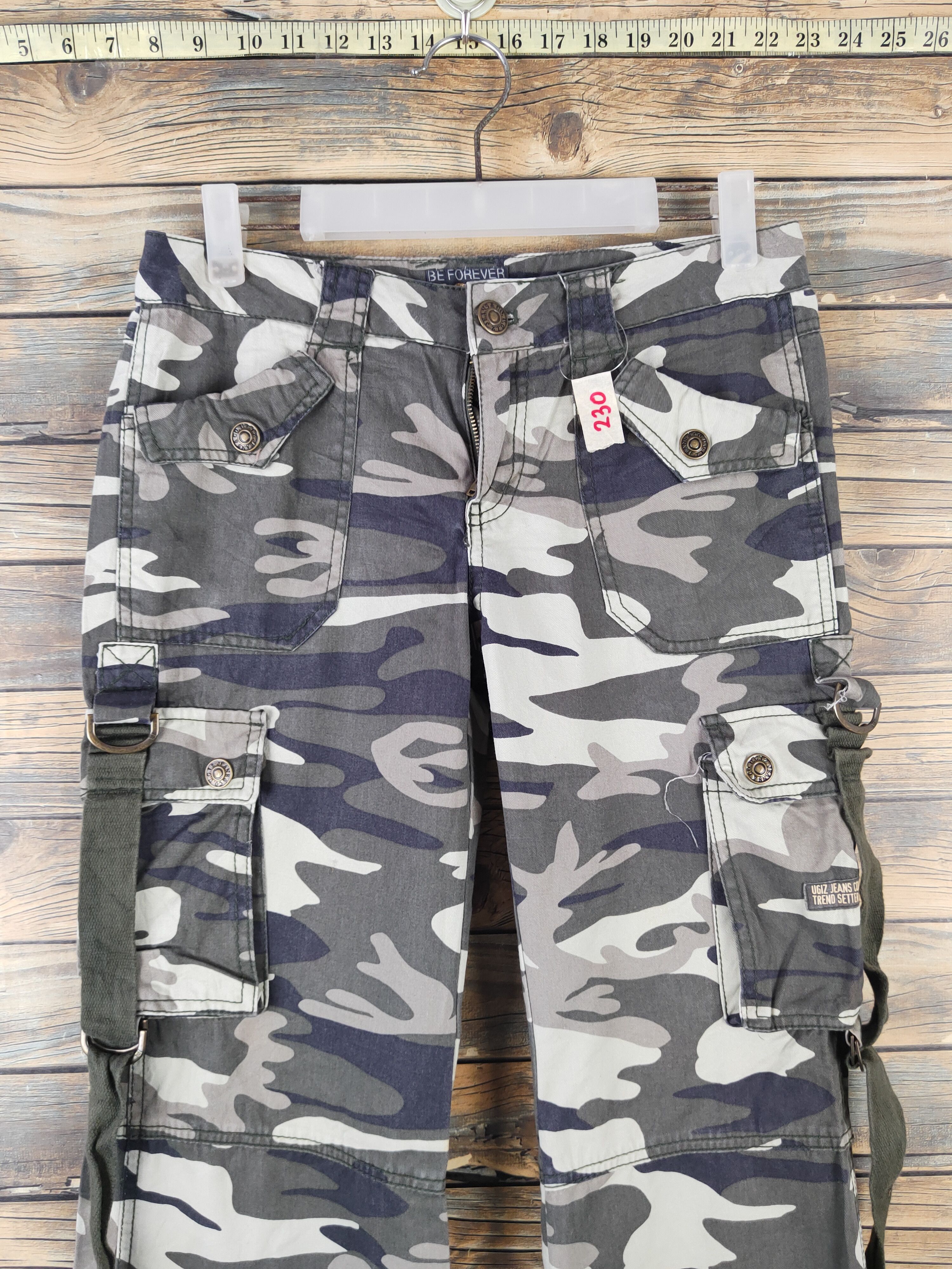 Japanese Brand DLL Ugiz Camouflage Multipocket utility Cargo Pants #230 Size 27" / US 4 / IT 40 - 2 Thumbnail