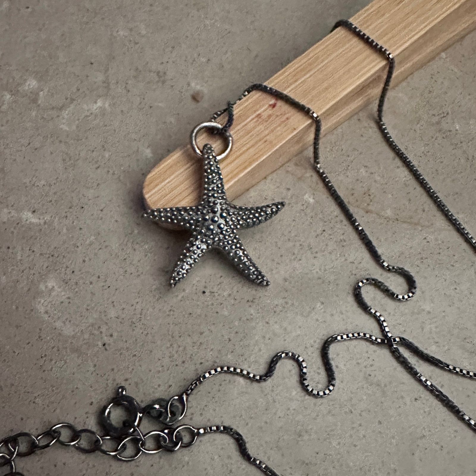 The Unbranded Brand Sterling Silver Starfish Necklace, Black Rhodium Box Chain Size ONE SIZE - 5 Thumbnail