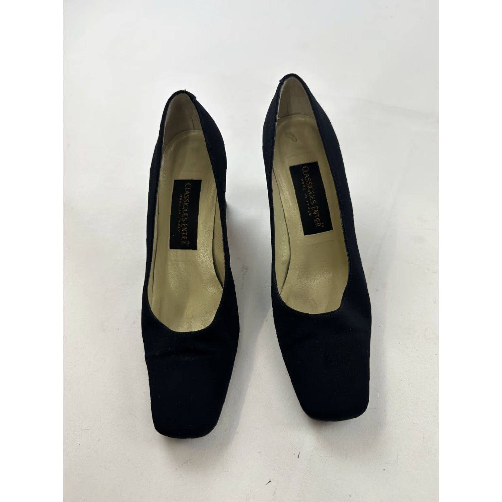 Vintage VINTAGE Women's 7.5 Pumps Black Leather Suede Dress Heels Italy Classic Block Toe Business Casual Party Size M / US 6-8 / IT 42-44 - 2 Thumbnail