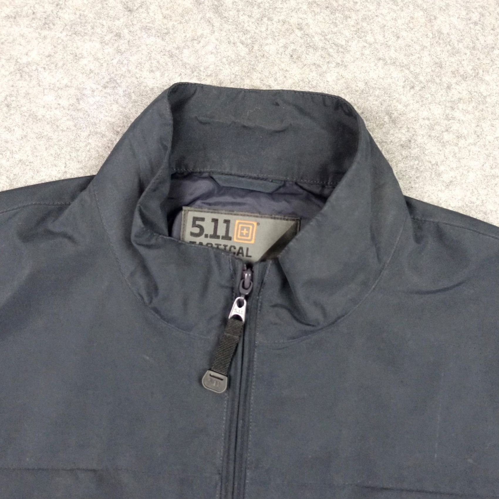 Vintage 5.11 Tactical Jacket Mens S Black Full Zip Windbreaker Elastic Cuffs Pockets Gray Solid Windbreaker Casual Workwear Mens Regular Zip Size US S / EU 44-46 / 1 - 2 Thumbnail
