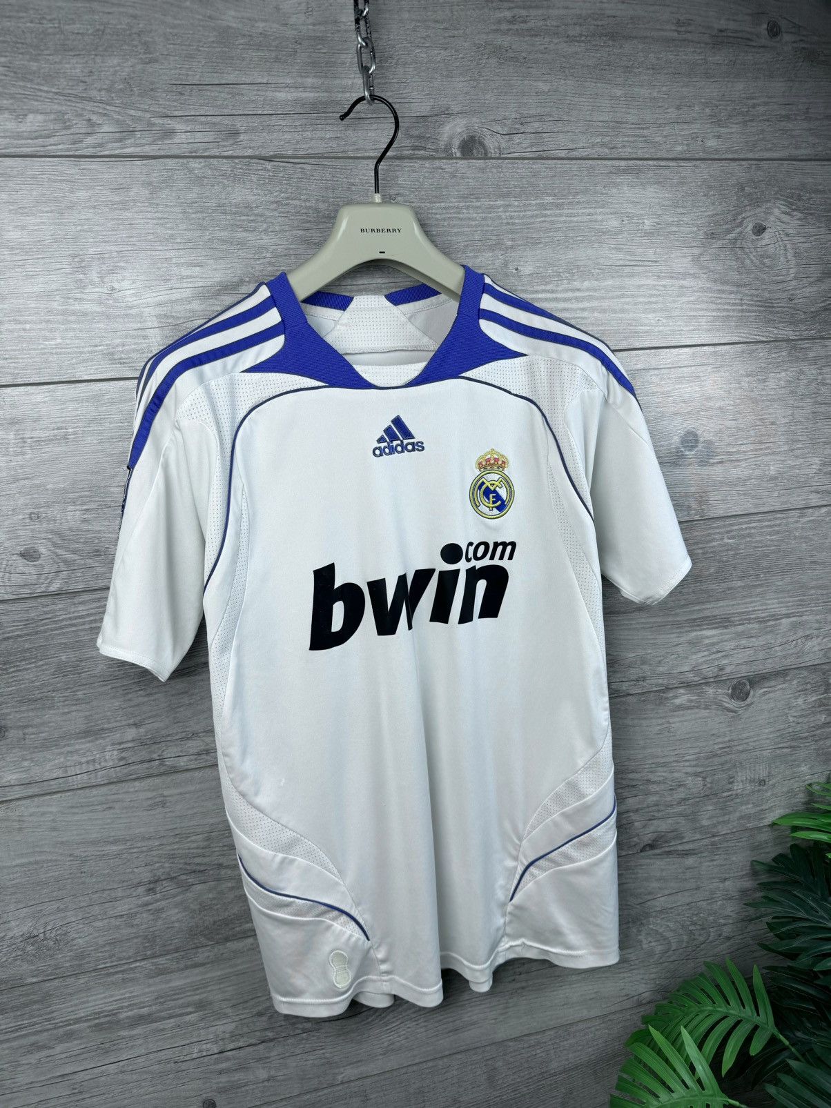 Adidas Adidas Real Madrid football shirt jersey Size US L / EU 52-54 / 3 - 4 Thumbnail