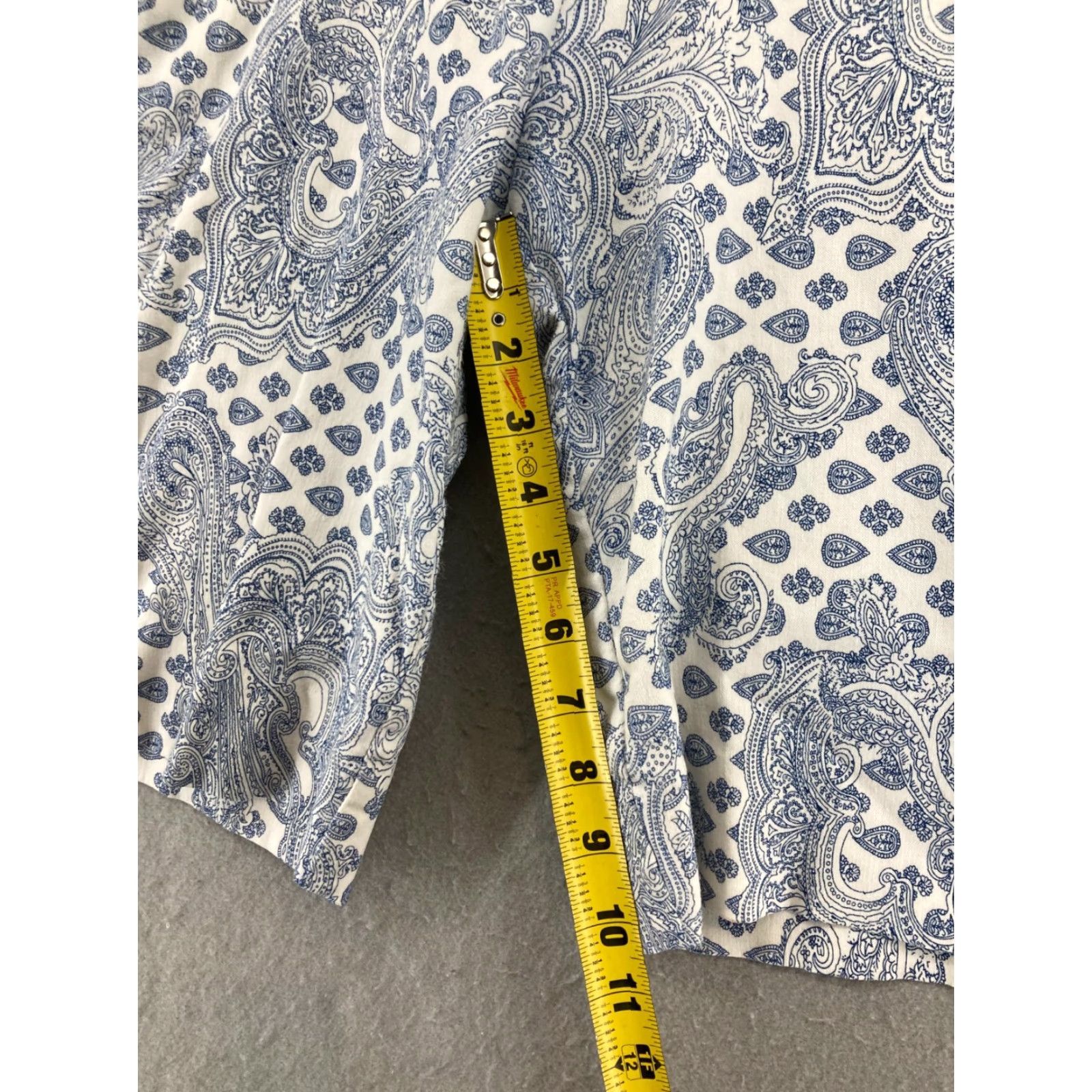 Vintage McCulleys Orient Shorts Womens XS Blue Paisley Bermuda Blue and White Size 26" / US 2 / IT 38 - 5 Thumbnail
