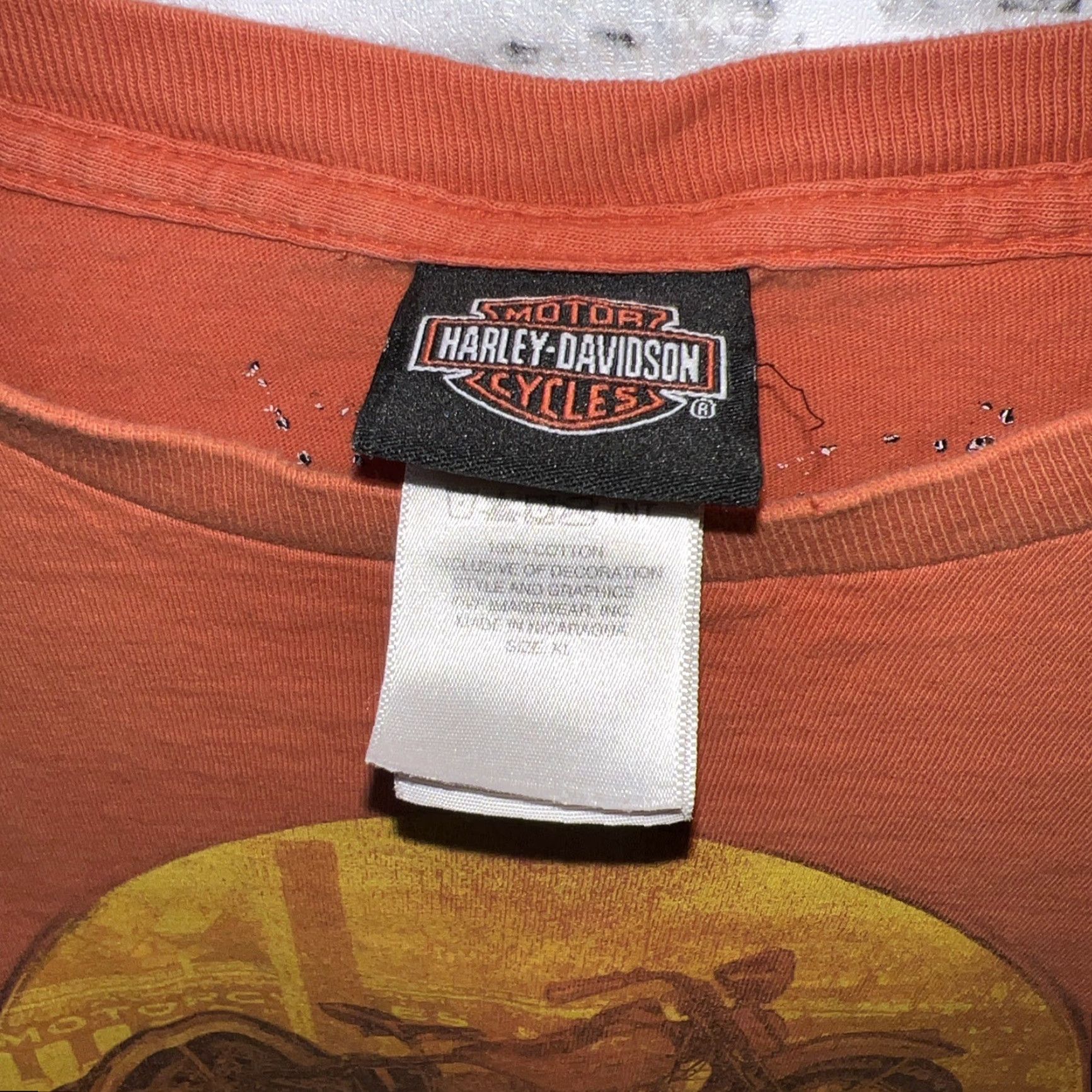 Harley Davidson VINTAGE Harley-Davidson T-Shirt Orange Graphic Mens XL Hole in Front Size US XL / EU 56 / 4 - 3 Thumbnail