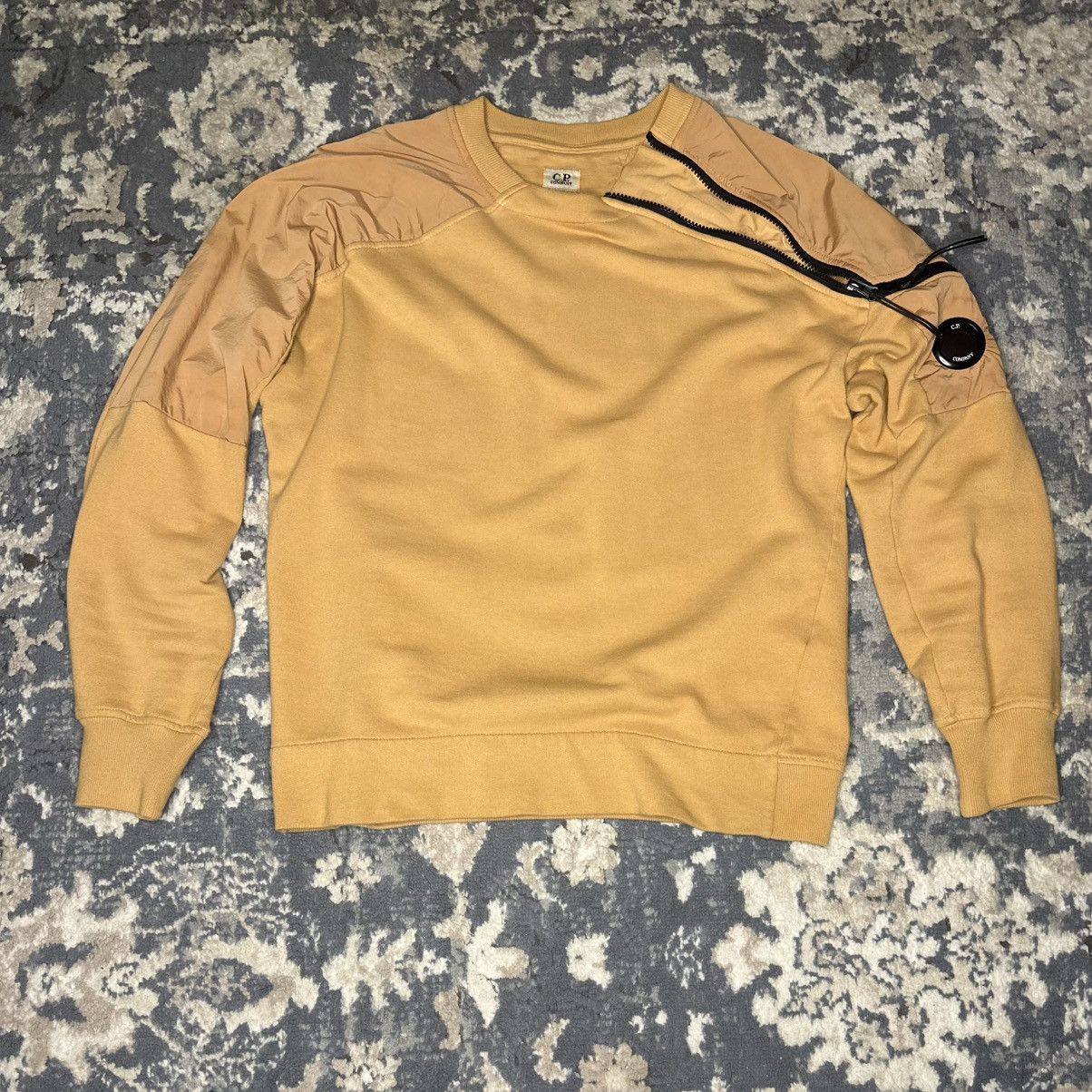 C.P. Company C.P. Company CP Company Goggle Lens Sweatshirt Size M Size US M / EU 48-50 / 2 - 2 Thumbnail
