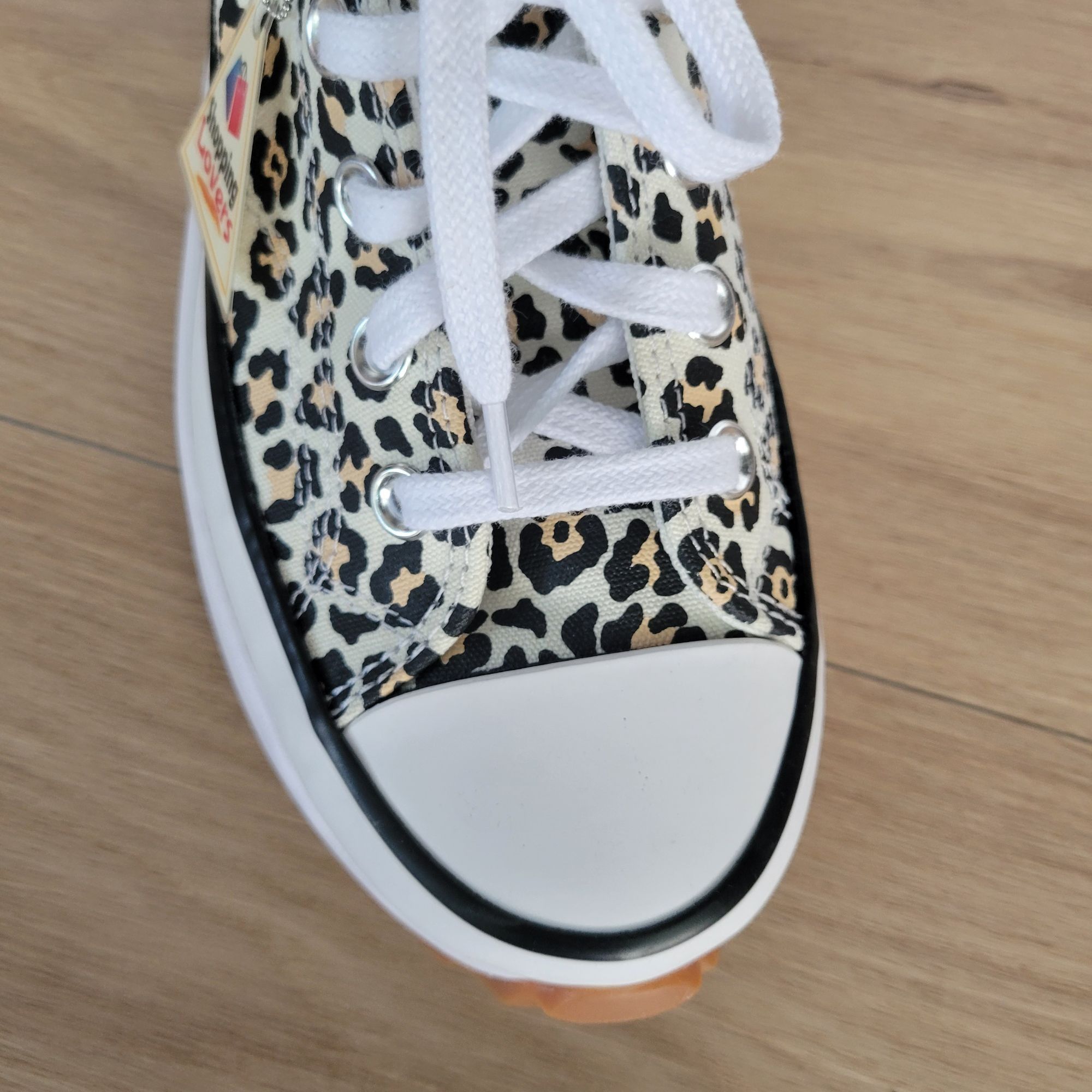 Converse ❤️Converse Run Star Hike Platform Archive Leopard 8 Women's Size US 8 / IT 38 - 13 Thumbnail