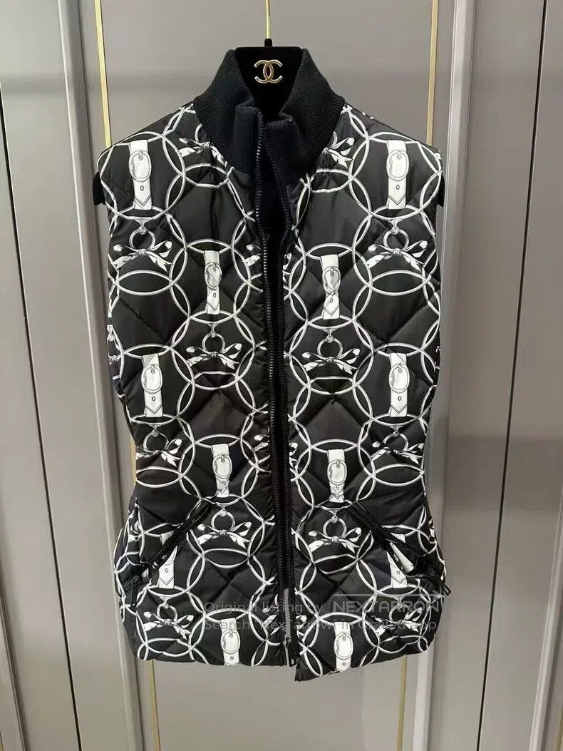 Hermes Hermes Double-sided Down Vest Size XS / US 0-2 / IT 36-38 - 1 Thumbnail