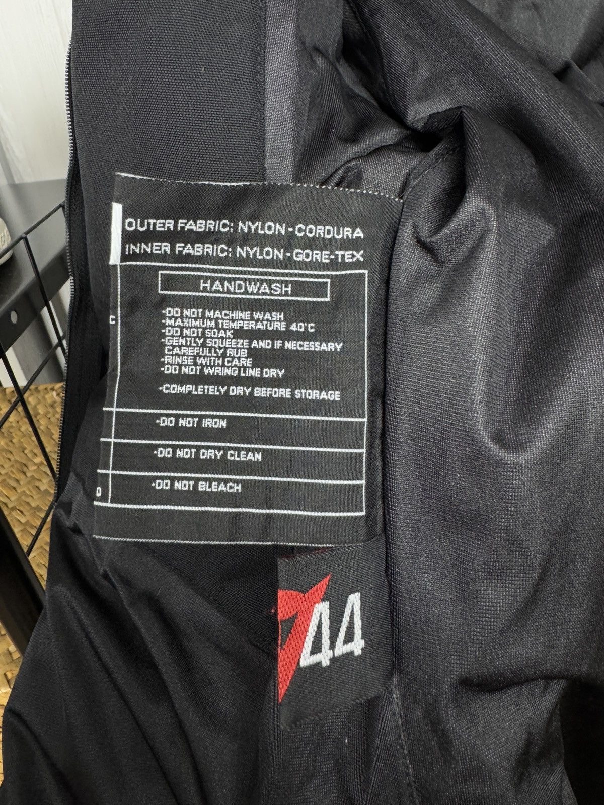 Dainese Dainese Safety Equipment Gore-Tex women’s moto biker jacket Size M / US 6-8 / IT 42-44 - 20 Thumbnail