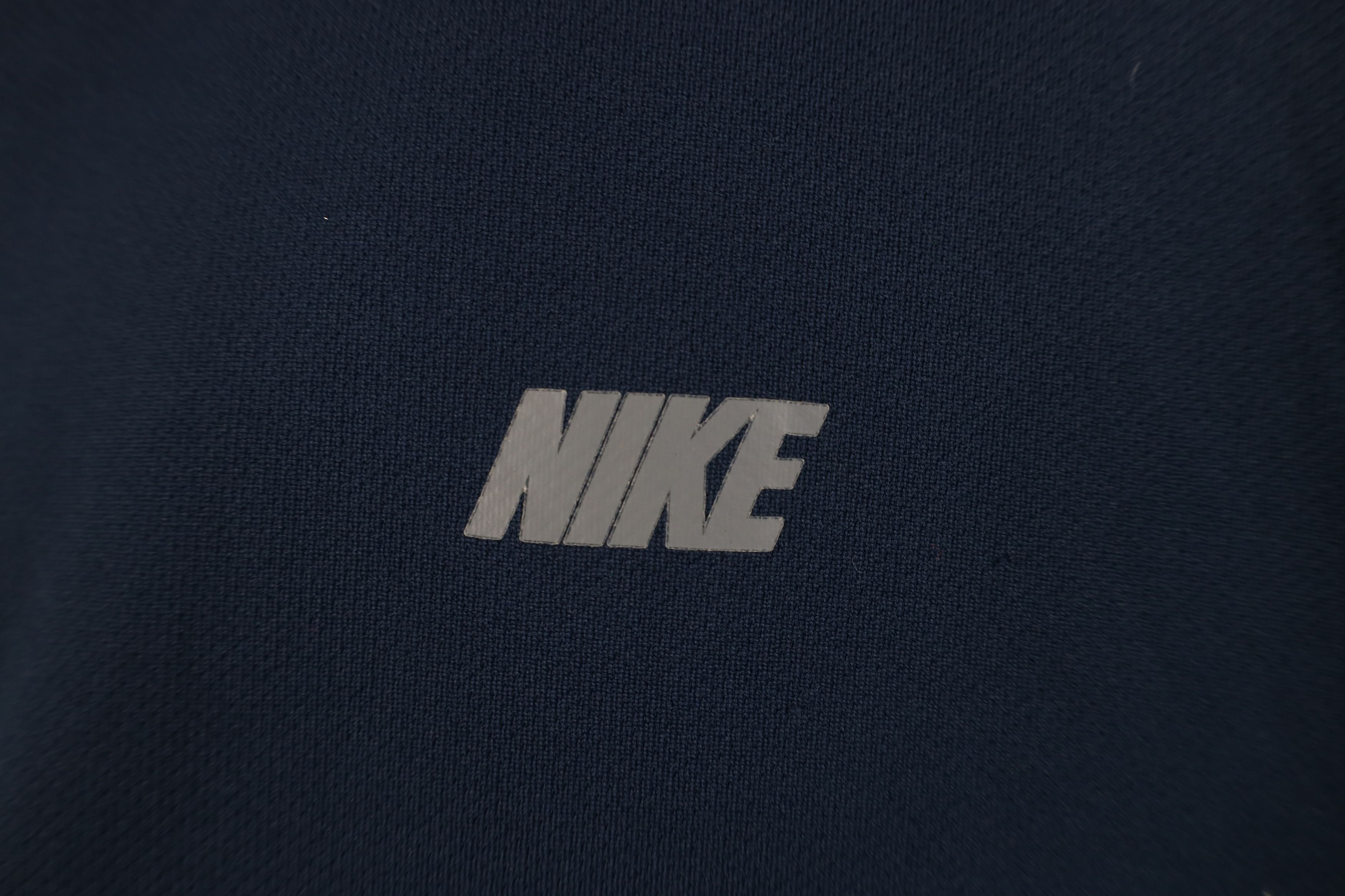 Nike Vintage 90s Nike Block Letter Knit Short Sleeve T-Shirt Size US M / EU 48-50 / 2 - 4 Thumbnail