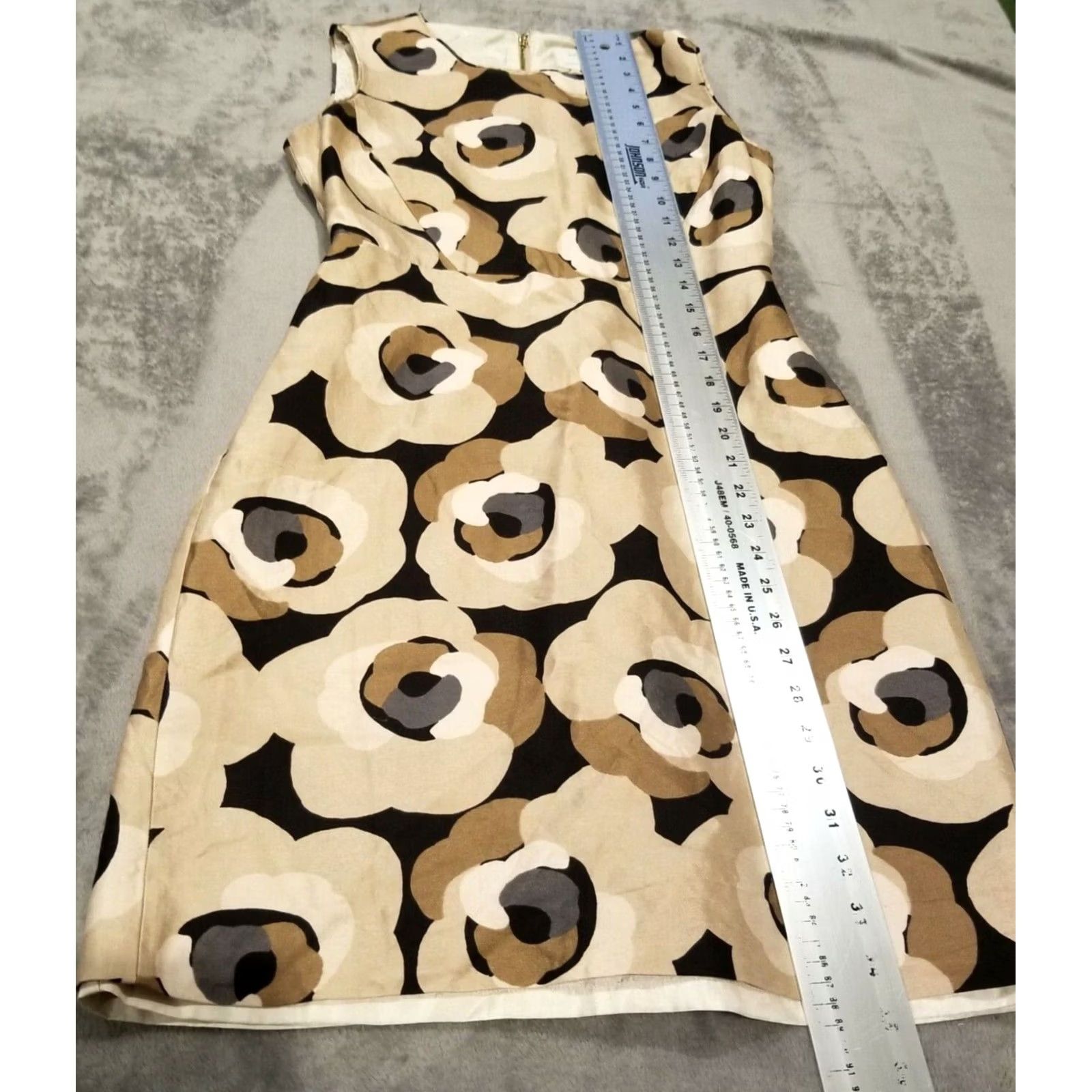Vintage Kate Spade New York Knee-Length Sleeveless Sheath Dress Brown Size 2 Crew Neck Zip Back Vintage? No Size XS / US 0-2 / IT 36-38 - 5 Thumbnail