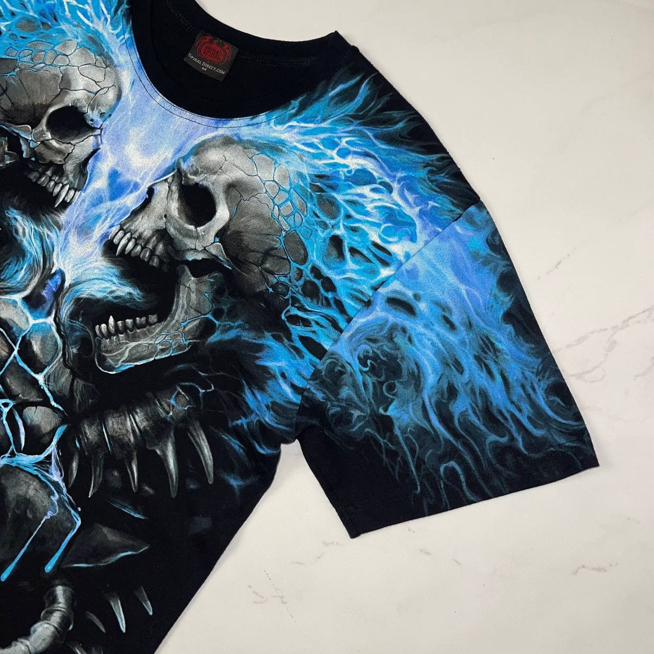 Vintage Affliction Vintage Affliction style flame skulls y2k tee Size US M / EU 48-50 / 2 - 7 Thumbnail