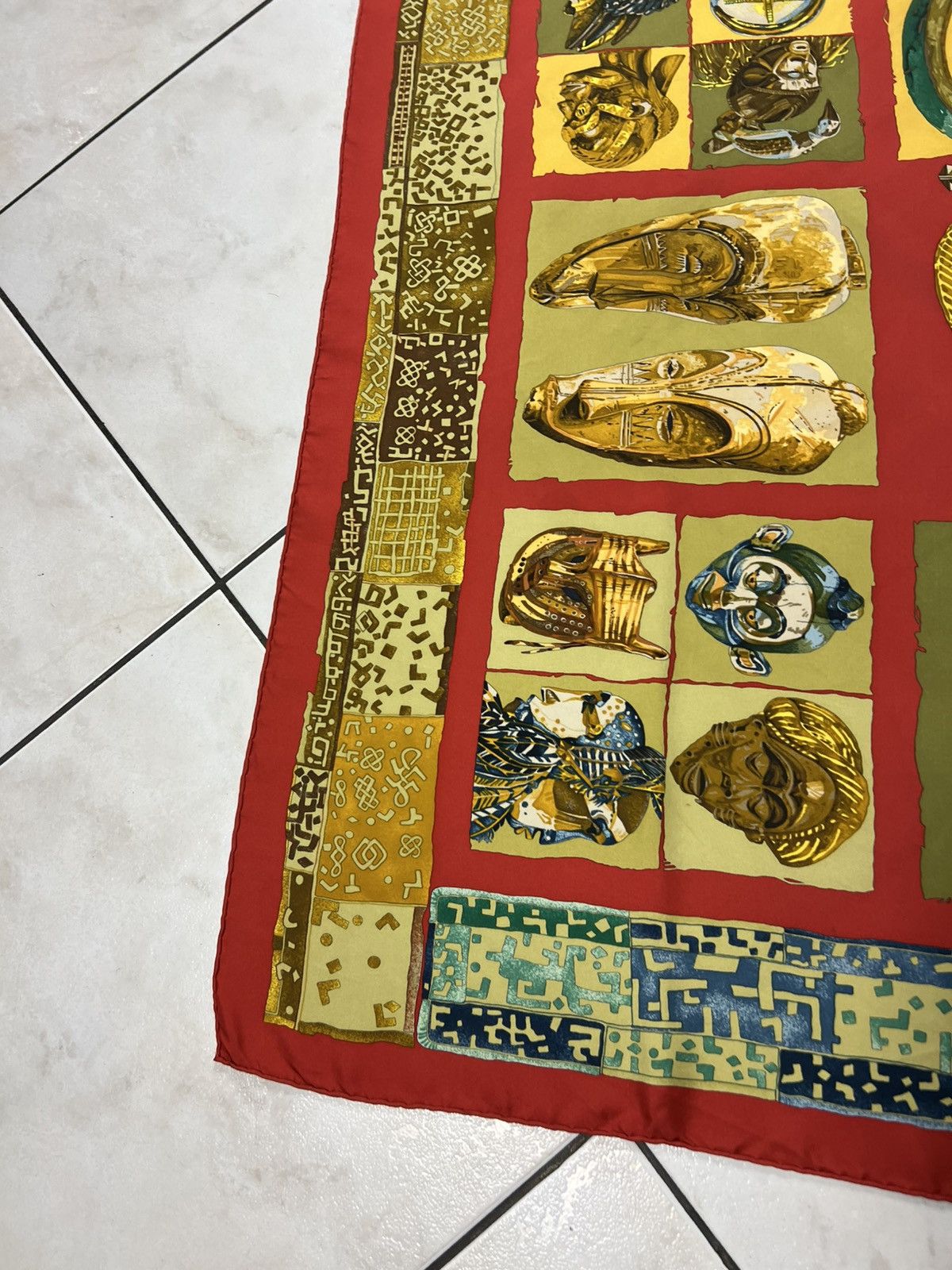 Hermes Vintage Hermes Persona loic dubigeon silk handkerchief scarf Size ONE SIZE - 9 Thumbnail