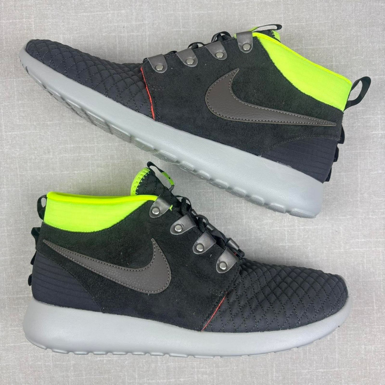 Nike 🤮 2013 Nike Roshe Run Sneakerboot “Newsprint Smoke” 9.5M Size US 9.5 / EU 42-43 - 2 Thumbnail
