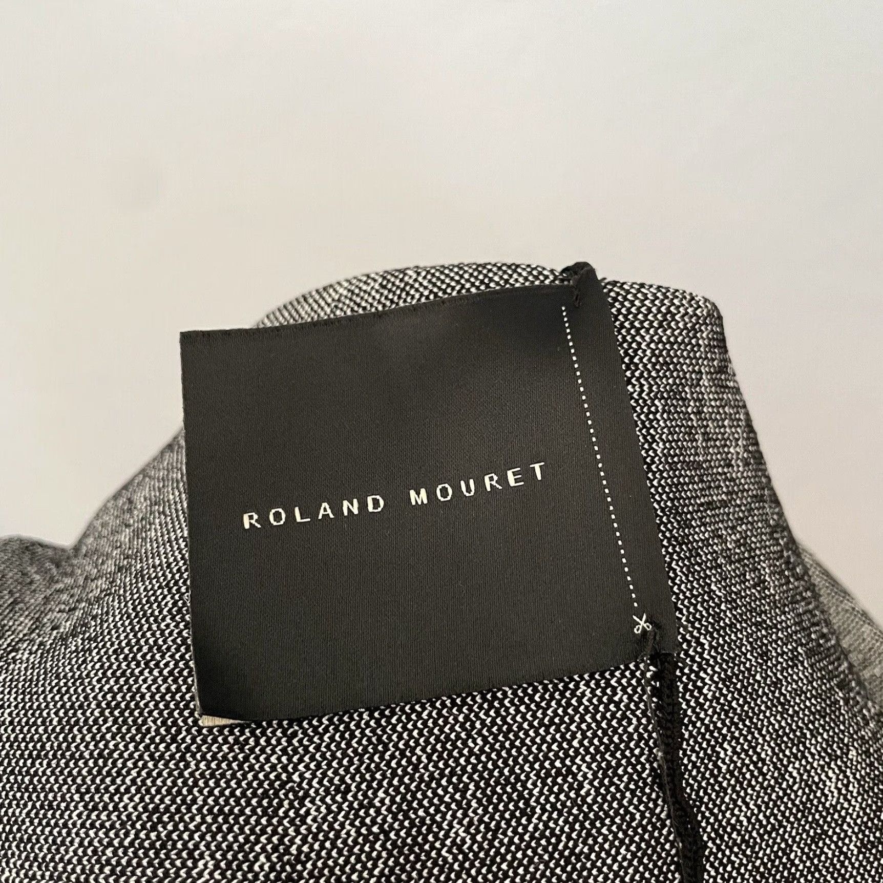 Roland Mouret Roland Mouret Blouse Sleeveless Knit Peplum Top Black White S Women Size S / US 4 / IT 40 - 7 Thumbnail