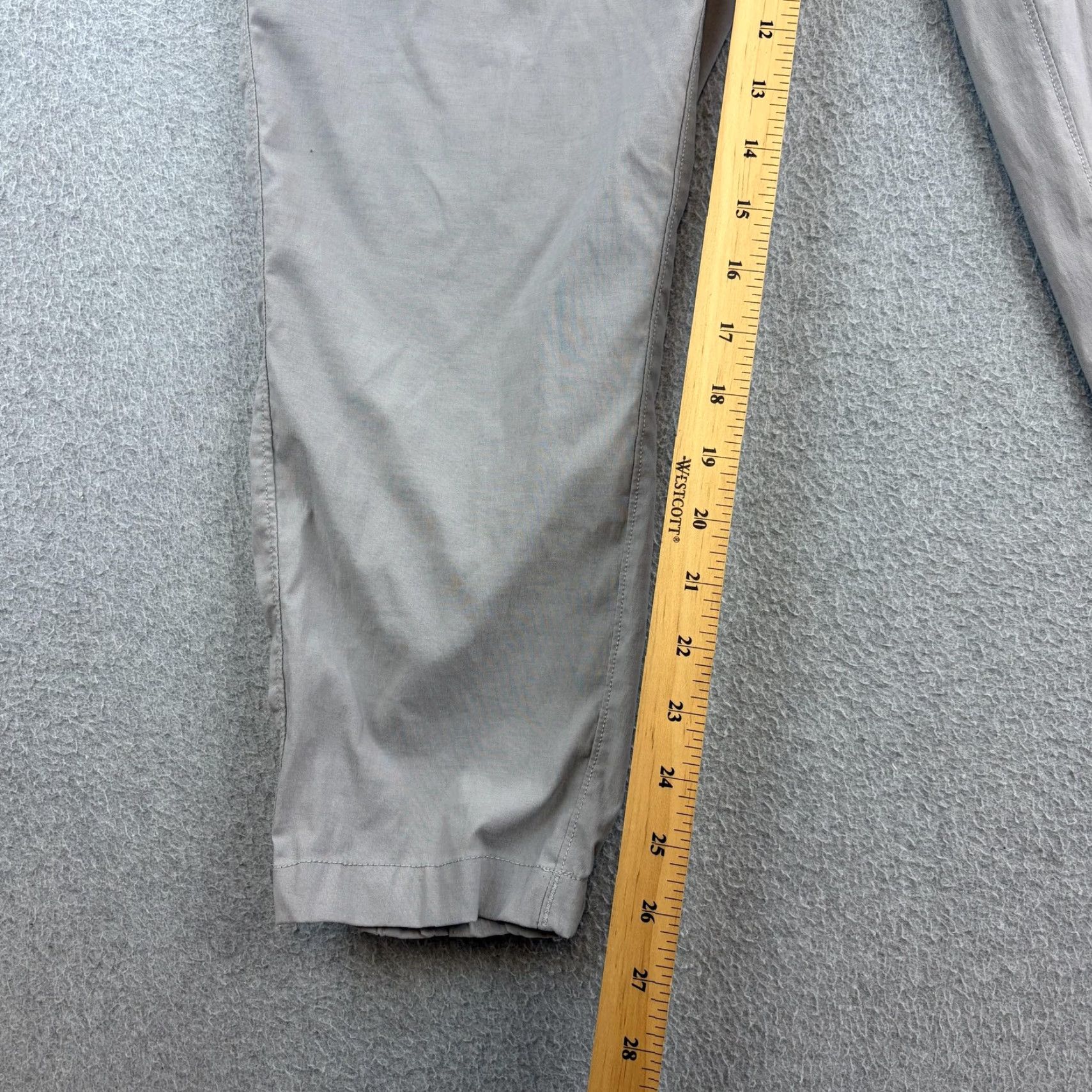 The North Face The North Face Pants Womens 1X Gray Jogger Elastic Pocket Zip Pocket Plus Slim Tapered Leg Activewear Hiking Travel 26.5 Inseam Womens Size 40" / US 18 - 3 Thumbnail