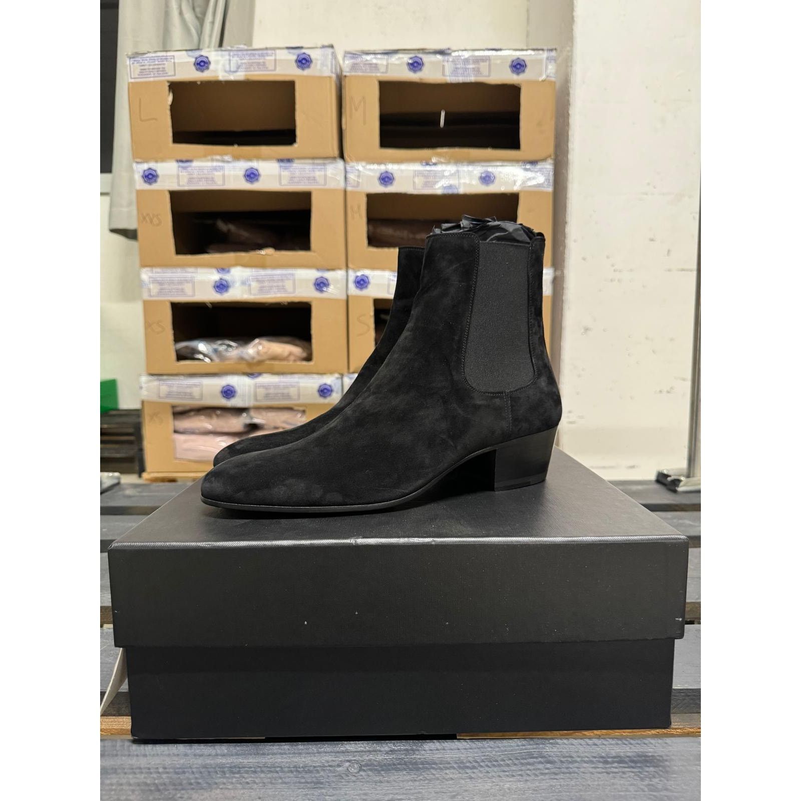 Saint Laurent Paris o1alsimx924 507708 Suede Chelsea Boots in Black Size US 12 / EU 45 - 2 Thumbnail