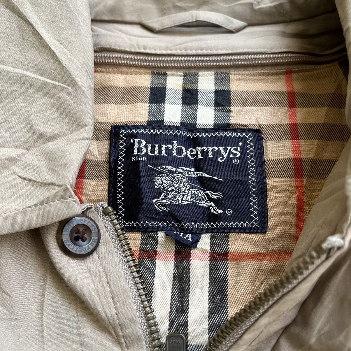 Burberry Burberrys Novacheck Double Layer Size US XL / EU 56 / 4 - 10 Thumbnail