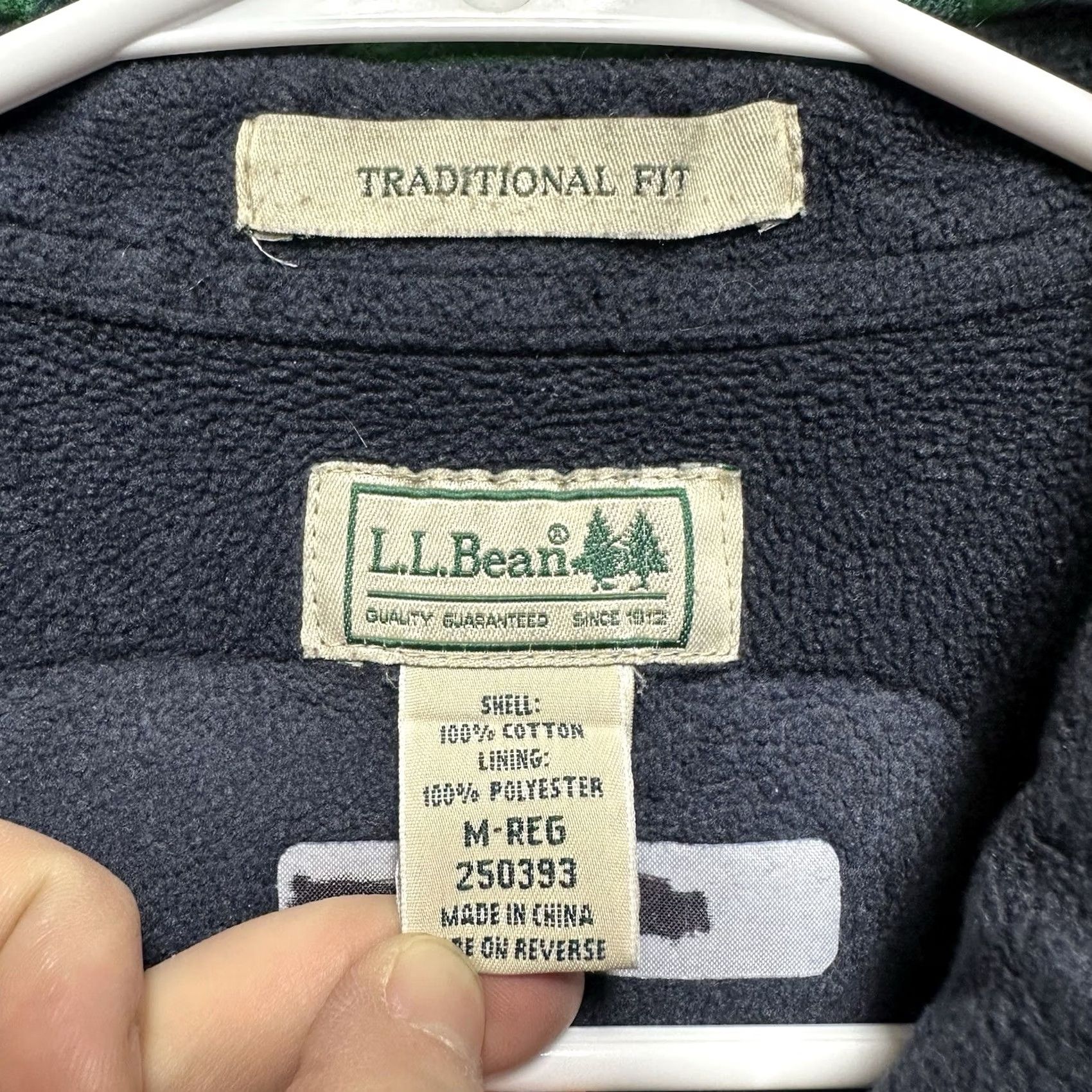 Vintage LL Bean Shirt Mens M Green Purple Plaid Fleece Lined Flannel Traditional Fit Shacket Size US M / EU 48-50 / 2 - 4 Thumbnail