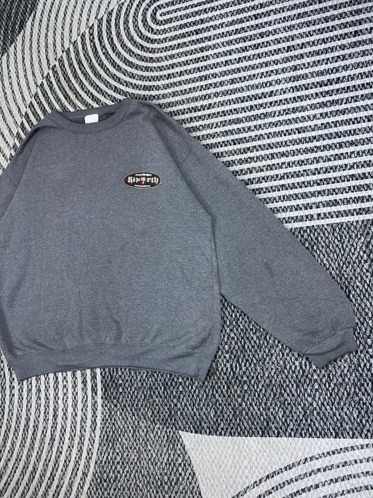 Vintage Vintage Local Motion Printed Longsleeve Surfing Sweatshirt Size US M / EU 48-50 / 2 - 4 Thumbnail