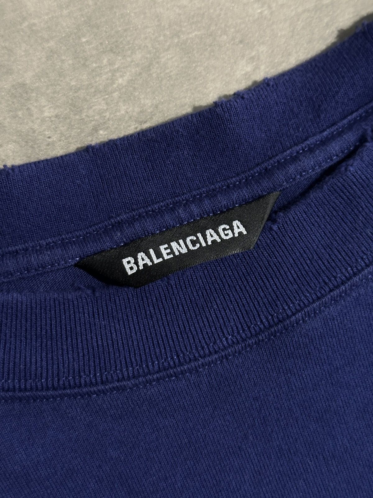 Balenciaga Balenciaga Free T-shirt Size US S / EU 44-46 / 1 - 3 Thumbnail